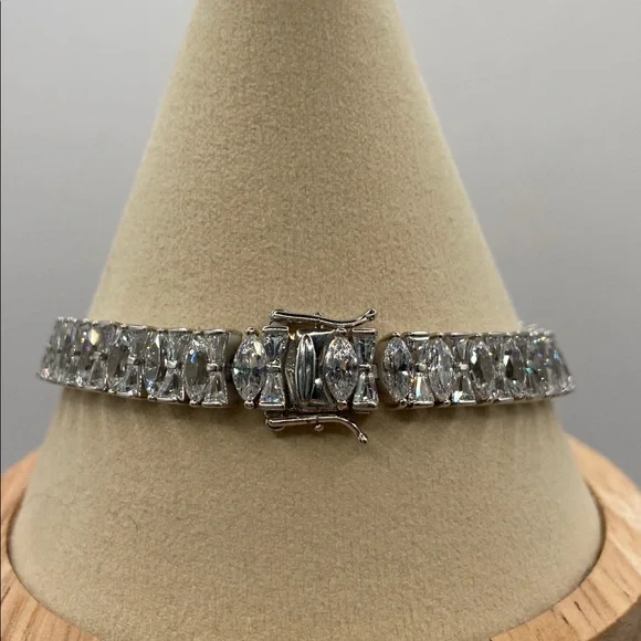 Victoria Wieck Sterling Silver 925 Simulated Diamond Marquise Baguette Bracelet - Picture 4 of 10